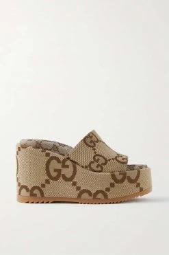 Offizielle GUCCI Website 12 GUCCI Mules Aus Canvas Mit Logomuster Und Plateau ,Beige
