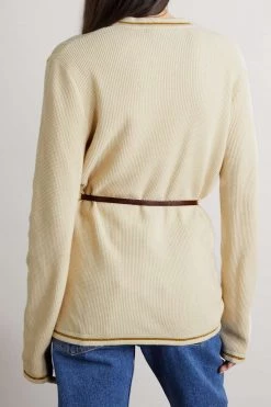 GUCCI Cardigan Aus Einer Woll-Baumwollmischung In Zopfstrick Mit Kettenverzierung Und Gürtel ,Creme -Offizielle GUCCI Website w920 q60 1021