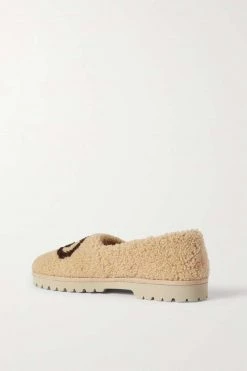 GUCCI Elea Flache Schuhe Aus Shearling Mit Logoprint ,Beige -Offizielle GUCCI Website w920 q60 1194