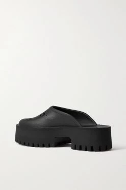 GUCCI Elea Mules Aus Perforiertem Gummi Mit Plateau ,Schwarz -Offizielle GUCCI Website w920 q60 1247