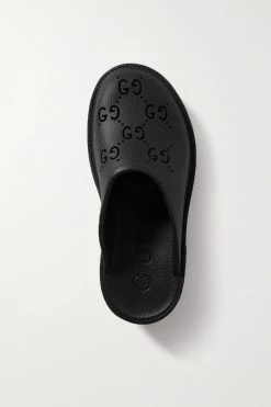 GUCCI Elea Mules Aus Perforiertem Gummi Mit Plateau ,Schwarz -Offizielle GUCCI Website w920 q60 1249