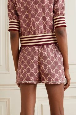 GUCCI Shorts Aus Bedrucktem Seiden-Twill Mit Paspeln ,Beige -Offizielle GUCCI Website w920 q60 1270
