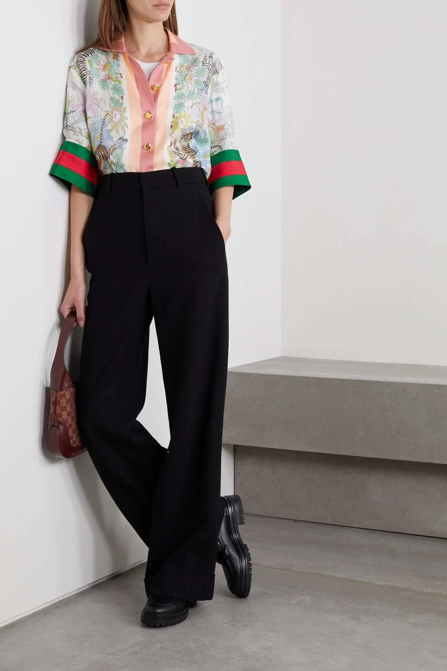 GUCCI Chinese New Year Hemd Aus Bedrucktem Seiden-Twill Mit Streifen ,Pink 2 GUCCI Chinese New Year Hemd Aus Bedrucktem Seiden-Twill Mit Streifen ,Pink – Bild 2