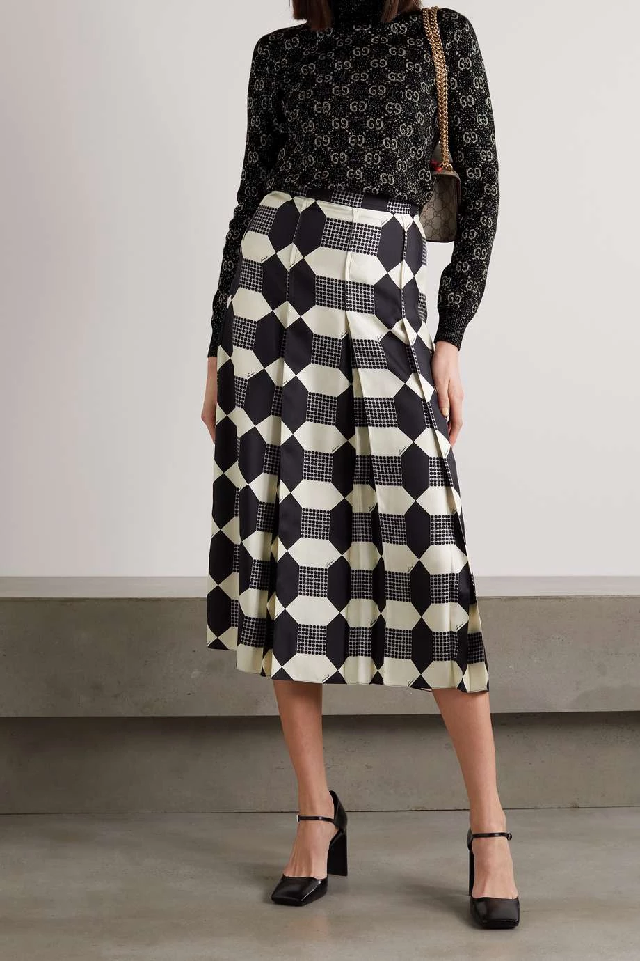 GUCCI GG Stehkragenpullover Aus Metallic-Strick Aus Einer Baumwollmischung Mit Intarsienmuster ,Schwarz 5 GUCCI GG Stehkragenpullover Aus Metallic-Strick Aus Einer Baumwollmischung Mit Intarsienmuster ,Schwarz – Bild 5