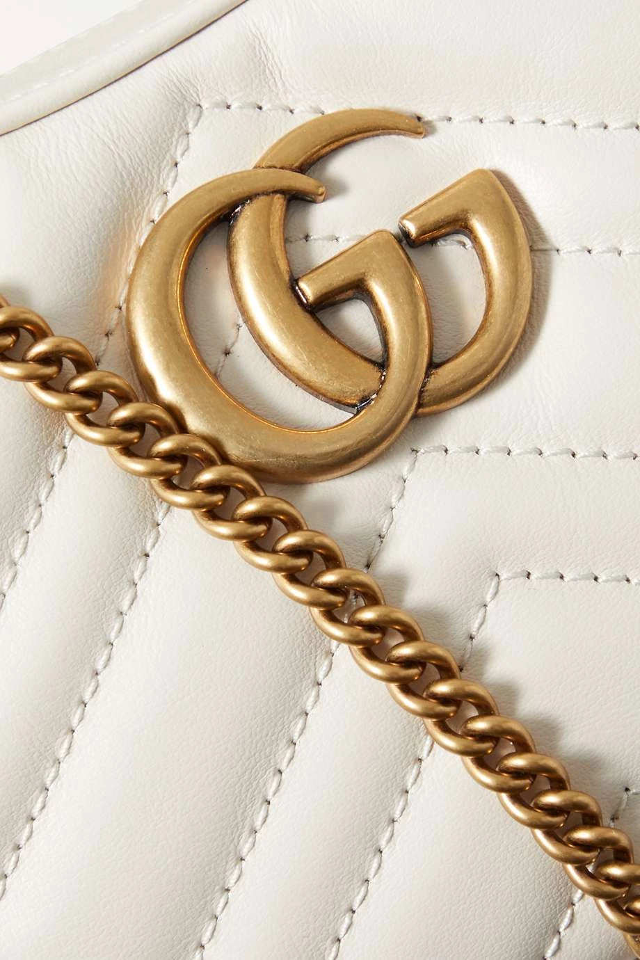 GUCCI Marmont 2.0 Mini Schultertasche Aus Gestepptem Leder ,Weiß 4 GUCCI Marmont 2.0 Mini Schultertasche Aus Gestepptem Leder ,Weiß – Bild 4