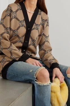 GUCCI Wendbarer Cardigan Aus Einer Wollmischung Mit Jacquard-Muster ,Beige 9 GUCCI Wendbarer Cardigan Aus Einer Wollmischung Mit Jacquard-Muster ,Beige -Offizielle GUCCI Website w920 q60 1769