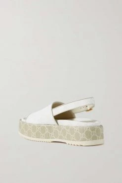 GUCCI Angelina Slingback-Sandalen Aus Bedrucktem, Beschichtetem Canvas Mit Plateau ,Weiß 6 GUCCI Angelina Slingback-Sandalen Aus Bedrucktem, Beschichtetem Canvas Mit Plateau ,Weiß -Offizielle GUCCI Website w920 q60 180