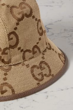 GUCCI Fischerhut Aus Canvas Aus Einer Baumwollmischung Mit Jacquard-Muster ,Camel -Offizielle GUCCI Website w920 q60 1851