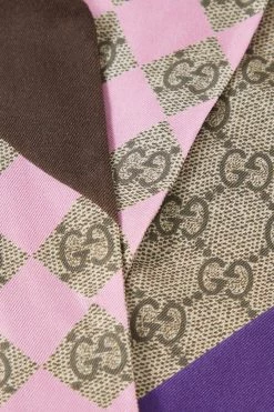 GUCCI Tuch Aus Bedrucktem Seiden-Twill ,Beige -Offizielle GUCCI Website w920 q60 1978