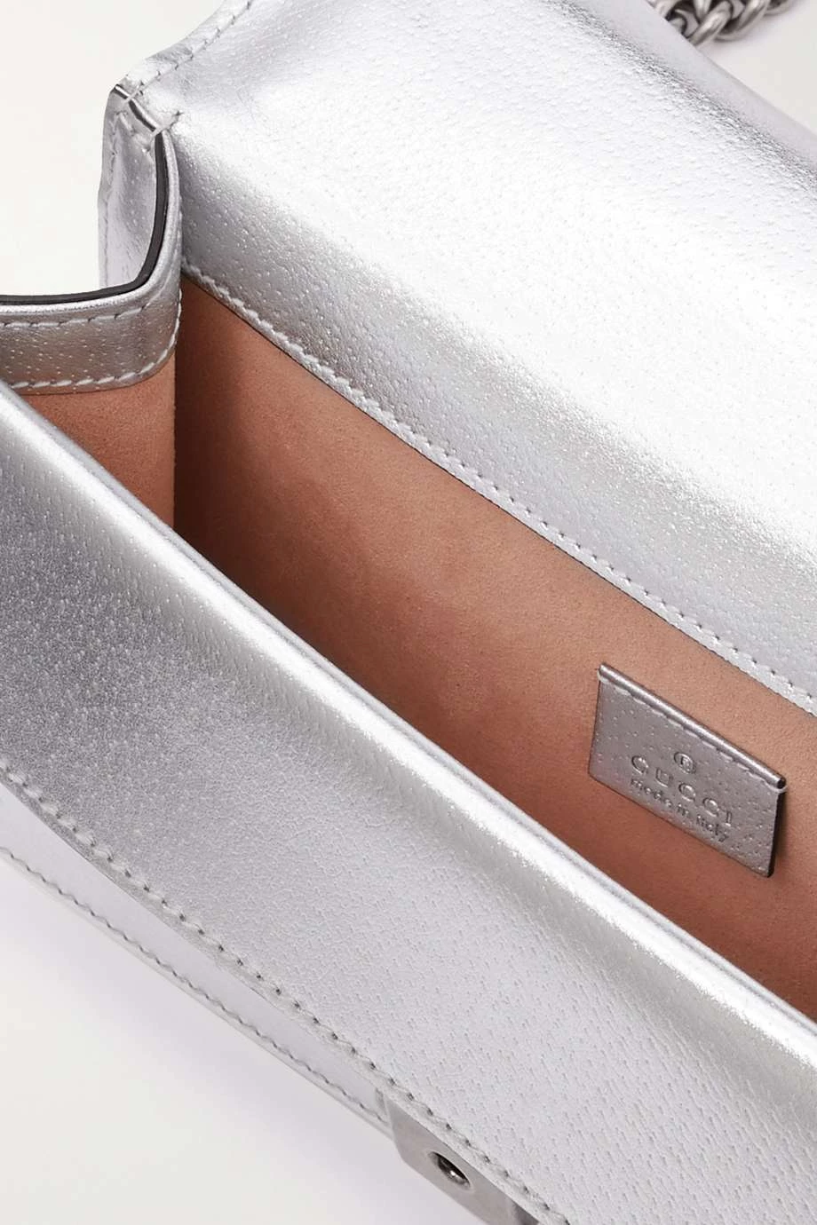 GUCCI Dionysus Schultertasche Aus Strukturiertem Metallic-Leder ,Silber 5 GUCCI Dionysus Schultertasche Aus Strukturiertem Metallic-Leder ,Silber – Bild 5