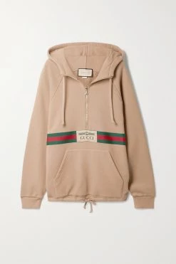 GUCCI + NET SUSTAIN Hoodie Aus Biobaumwoll-Jersey Mit Webbandbesatz Und Applikation ,Camel