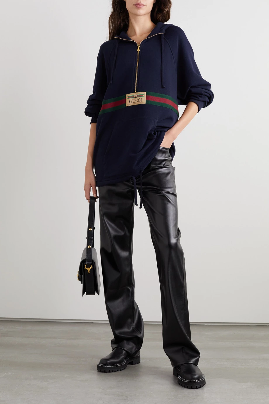 GUCCI Hoodie Aus Biobaumwoll-Jersey Mit Webbandbesatz Und Applikation ,Navy 6 GUCCI Hoodie Aus Biobaumwoll-Jersey Mit Webbandbesatz Und Applikation ,Navy – Bild 6