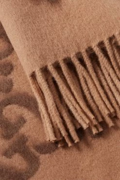 GUCCI Schal Aus Woll-Jacquard Mit Fransen ,Camel -Offizielle GUCCI Website w920 q60 2658