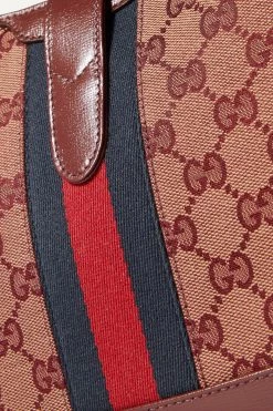 GUCCI Jackie 1961 Kleine Schultertasche Aus Beschichtetem Canvas Und Strukturiertem Leder Mit Webband ,Burgunder -Offizielle GUCCI Website w920 q60 2765