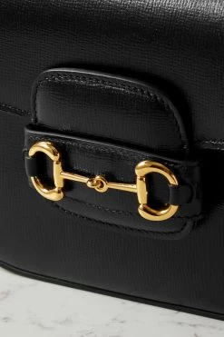 GUCCI Horsebit 1955 Schultertasche Aus Strukturiertem Leder ,Schwarz 10 GUCCI Horsebit 1955 Schultertasche Aus Strukturiertem Leder ,Schwarz -Offizielle GUCCI Website w920 q60 2890