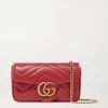GUCCI GG Marmont Super Mini Schultertasche Aus Gestepptem Leder ,Rot