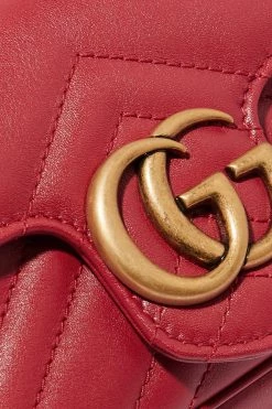 GUCCI GG Marmont Super Mini Schultertasche Aus Gestepptem Leder ,Rot -Offizielle GUCCI Website w920 q60 3175